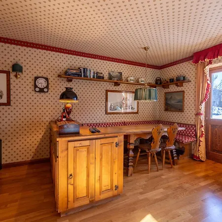 Casa Allegra, Con Balcone Panoramico Appartement San Vito di Cadore